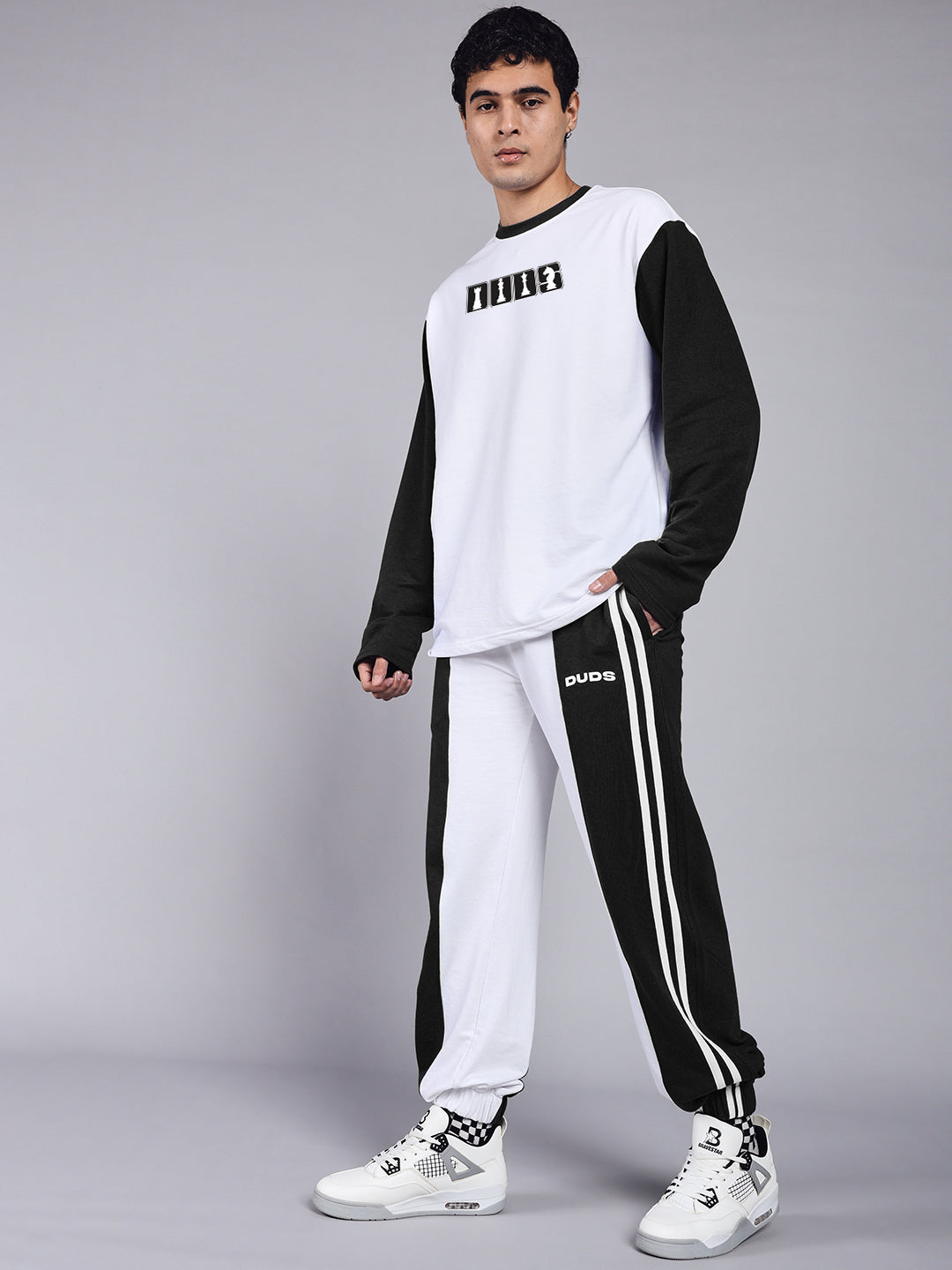 BALMY RELAXED FIT JOGGER (WHITE-BLACK)