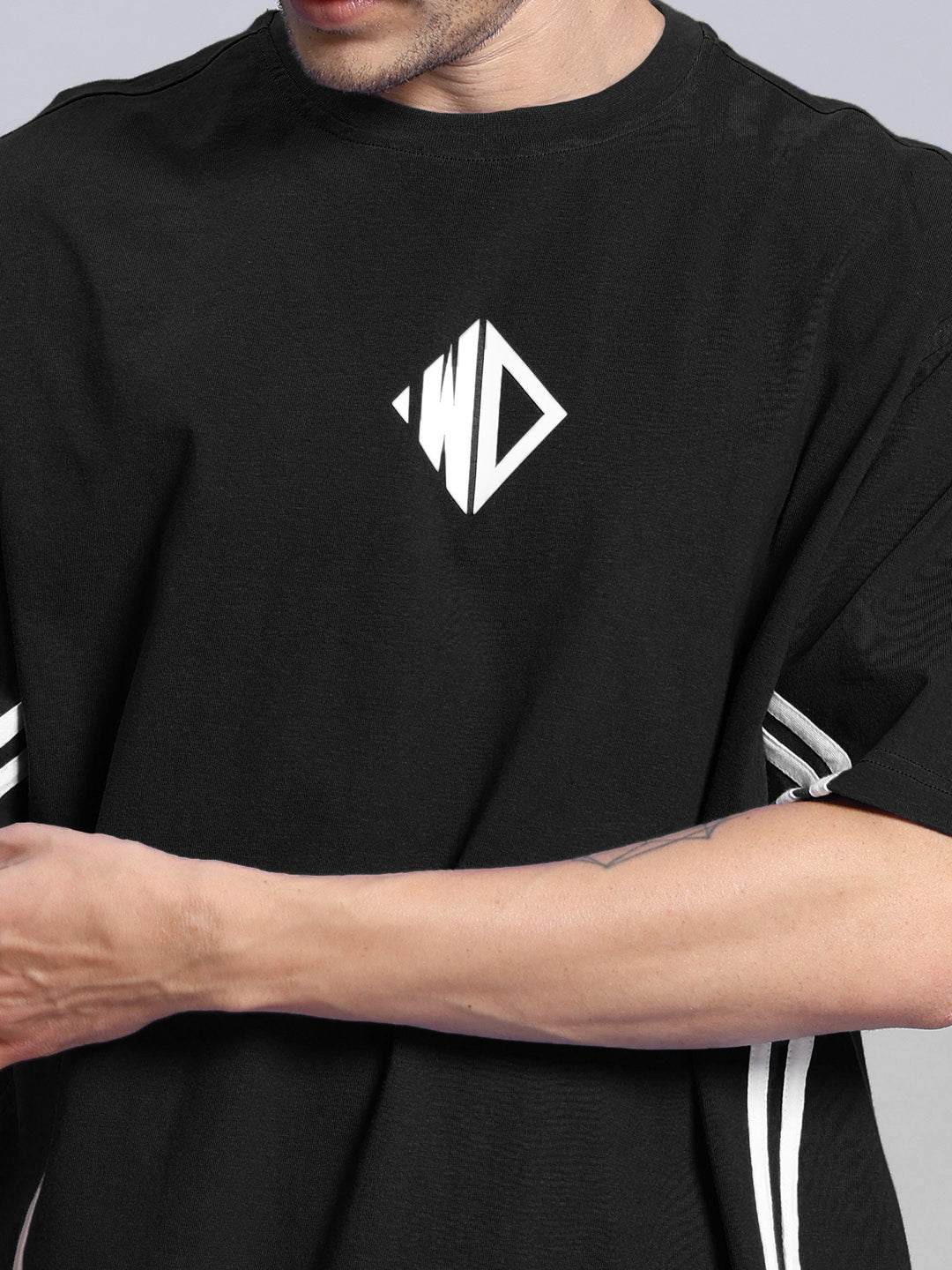 OUTLOOK OVER-SIZED T-SHIRT (BLACK)
