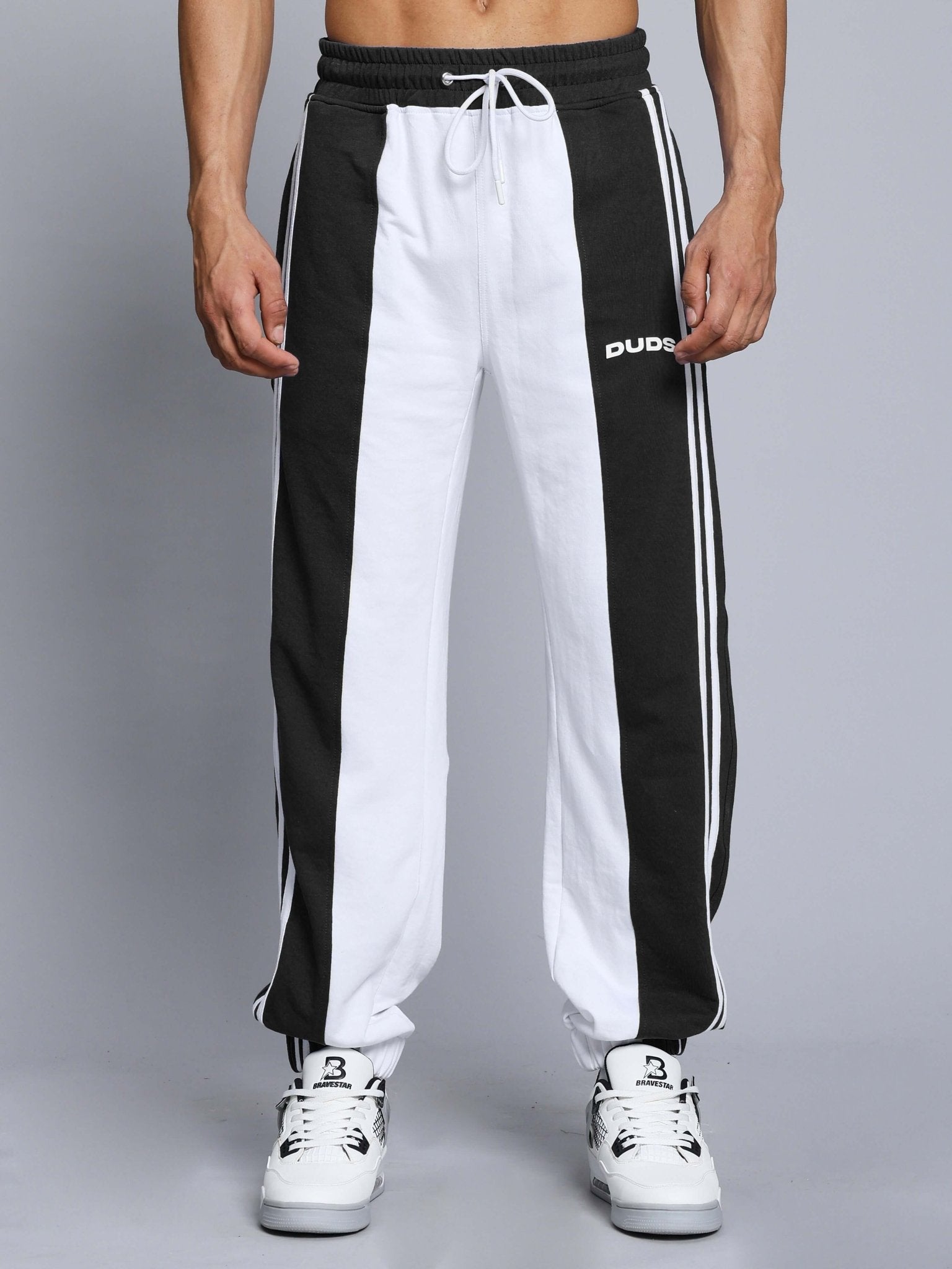 BALMY RELAXED FIT JOGGER WHITE BLACK - JOGGER