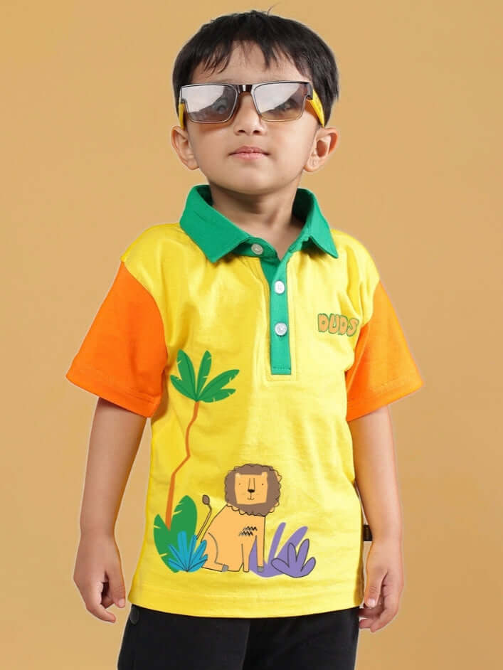 Child wearing DIBRU OVERSIZED T-SHIRT FOR BOYS & GIRLS YELLOW with lion print, made to order by DUDS.