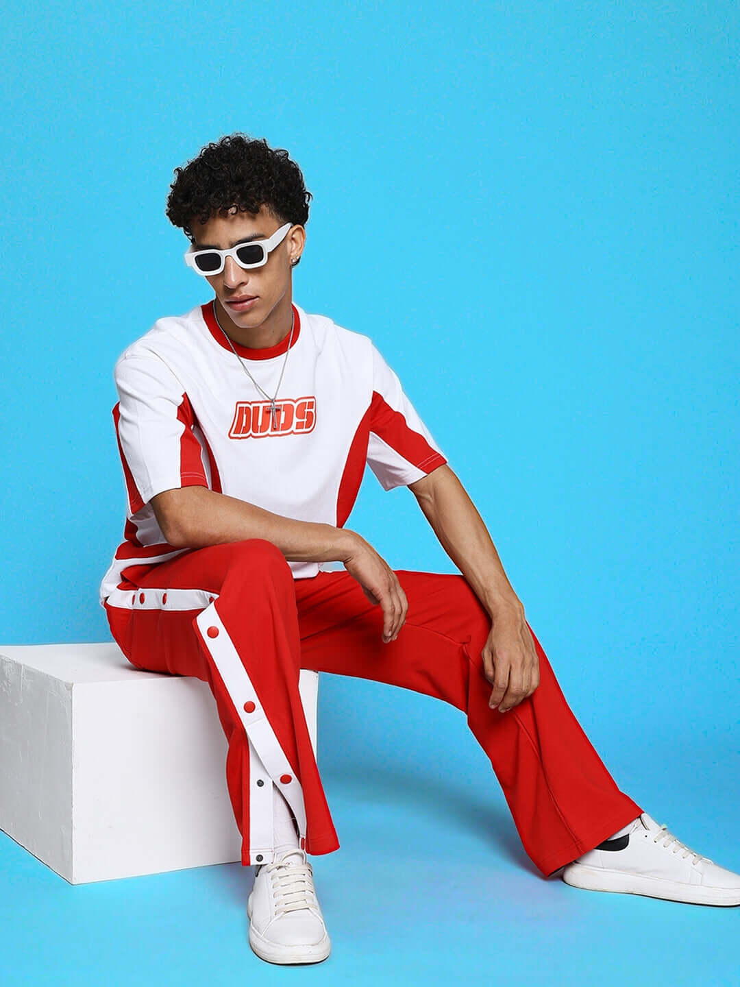 Unisex EZEL Relaxed Fit Co-Ord Set in white and red with contrast panels and elastic waistband. Ideal for men and women. Premium cotton fabric.