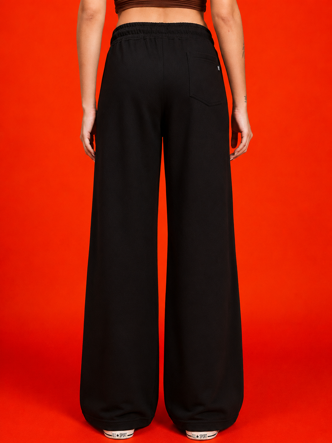 WOMEN WILDCARD RAW-CANVAS GRAPHIC JOGGERS BLACK