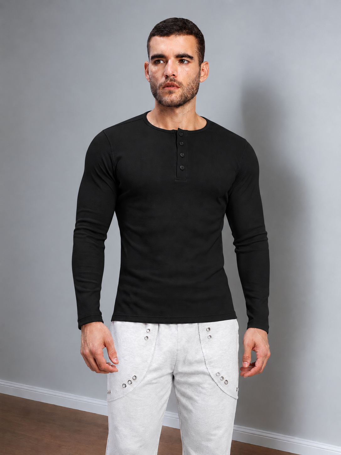 ATHLETIC FIT BUTTON-UP BLACK