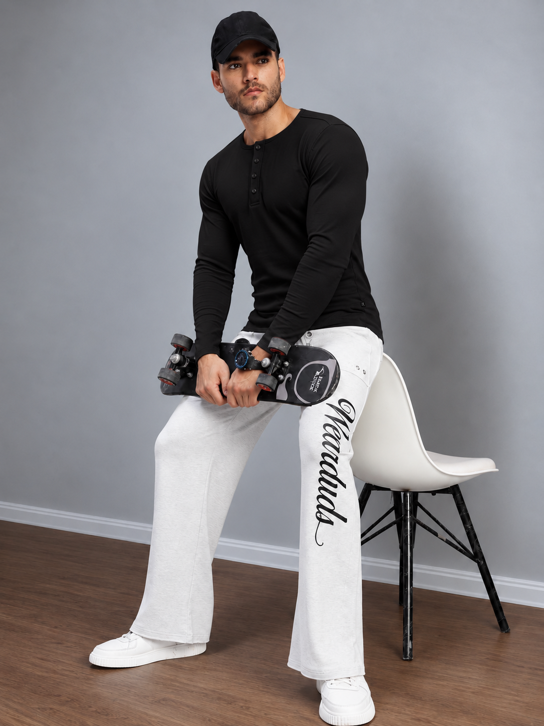 ATHLETIC FIT BUTTON-UP BLACK