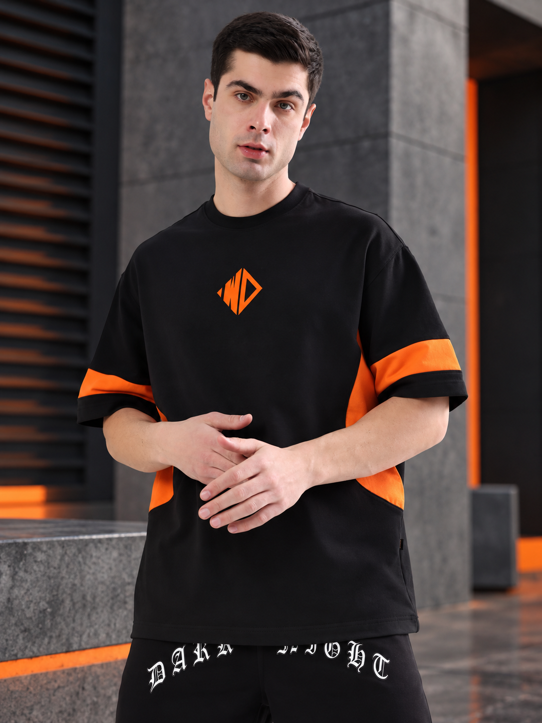 WD GORBCORE OVERSIZED T-SHIRT BLACK ORANGE