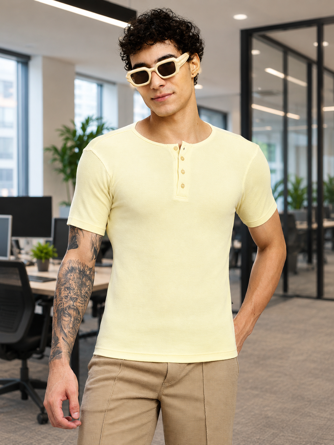 SPEARMINT VECTOR T-SHIRT CREAM YELLOW