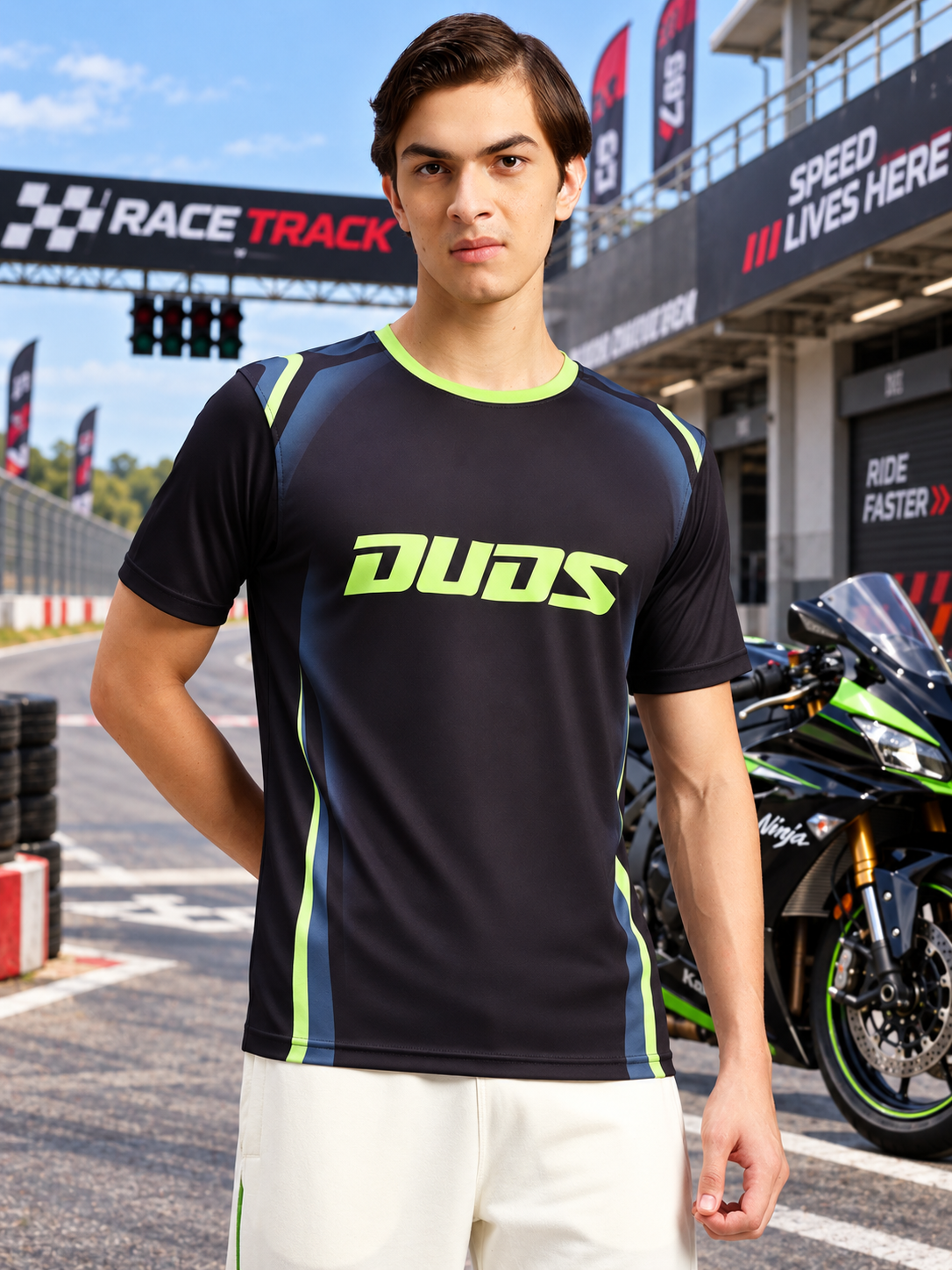 SLEEVE RACING GRAPHIC T-SHIRT BLACK