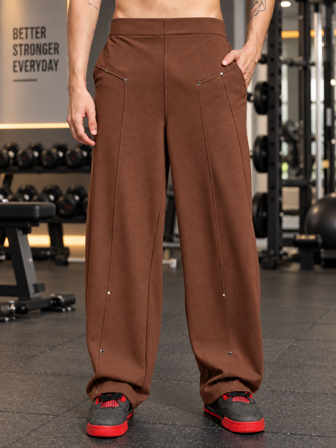 METALLIC HARDWARE ACCENT JOGGERS BROWN
