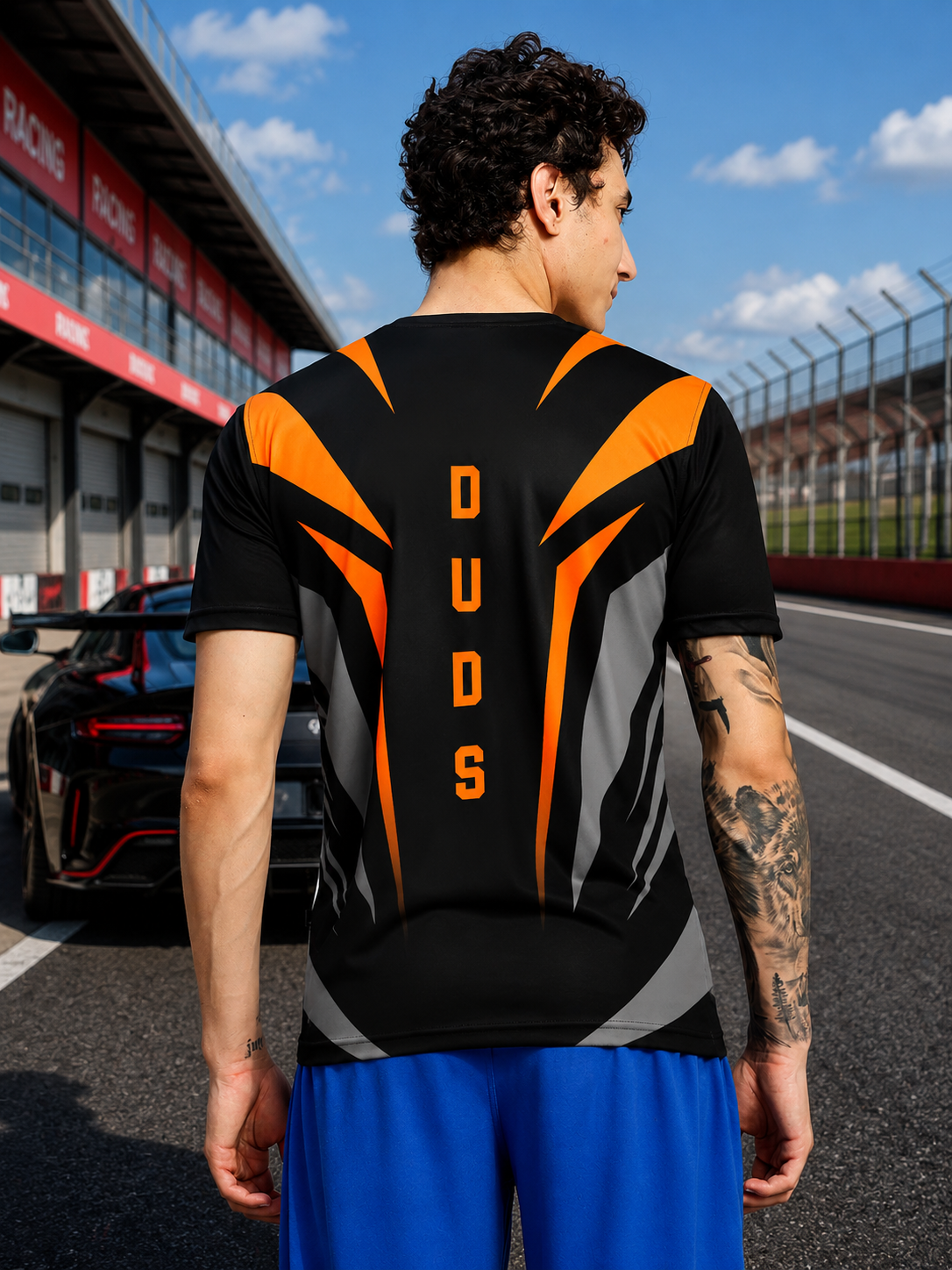 NITRO SHIFT ATHLETIC T-SHIRT BLACK displayed on an athletic model showcasing its sleek design and performance features.