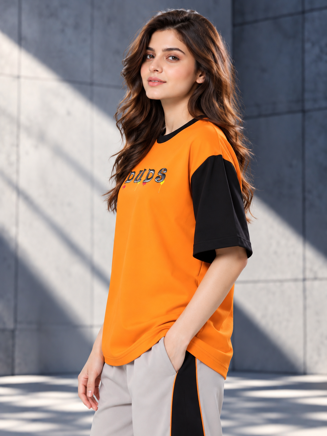 WOMEN COOL TEDDY OVERSIZED T-SHIRT ORANGE BLACK