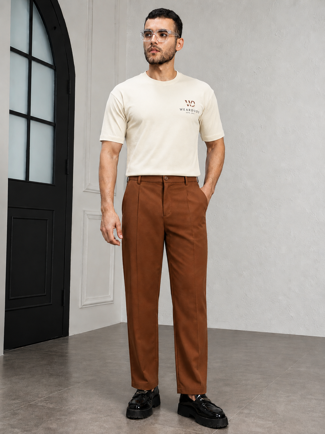 HIGH-FLEX TAILORED PANTS BROWN