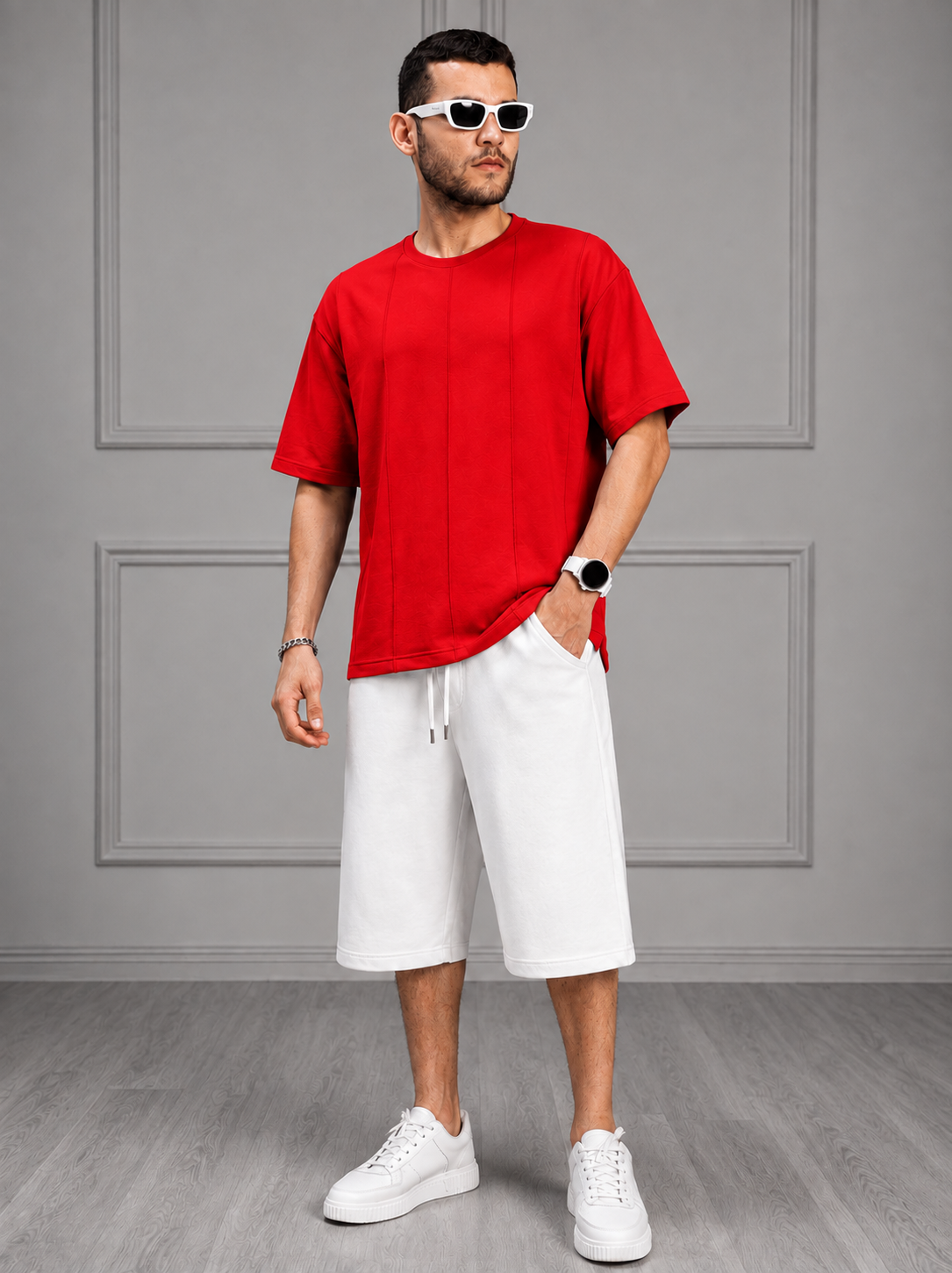 BOXY FIT PANELS OVERSIZED T-SHIRT RED