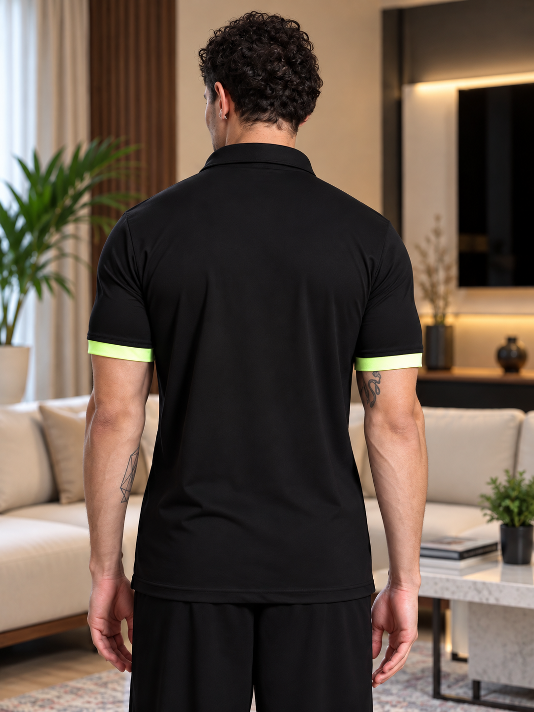 HOOKUP REFLECTOR REGULAR FIT T-SHIRT BLACK