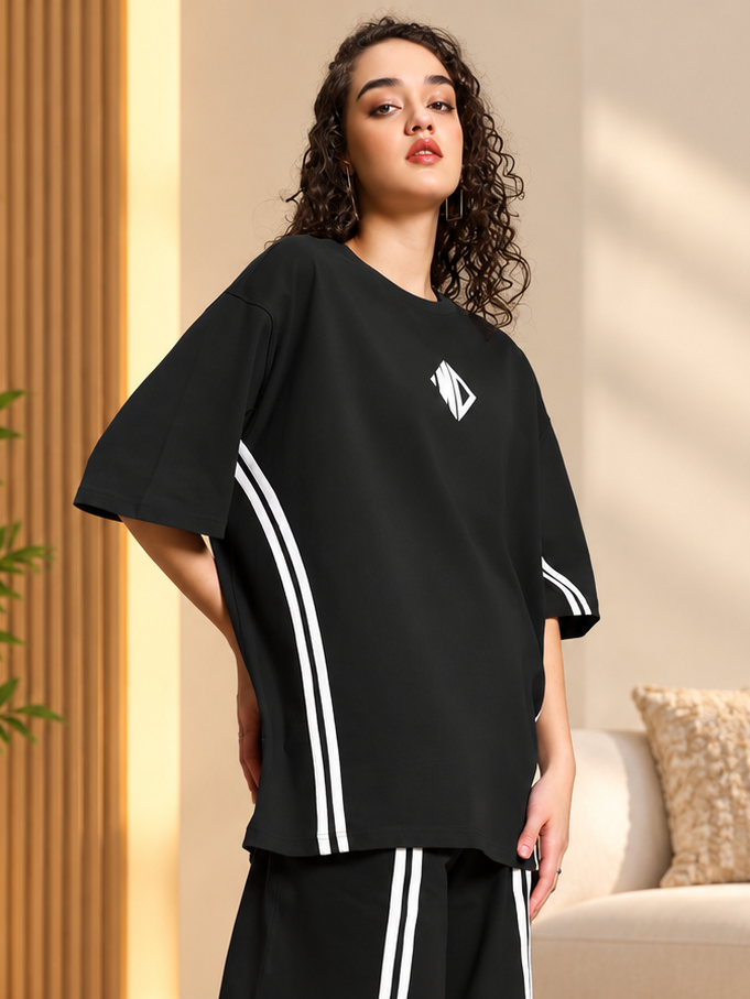 WOMEN'S OUTLOOK OVER-SIZED T-SHIRT BLACK