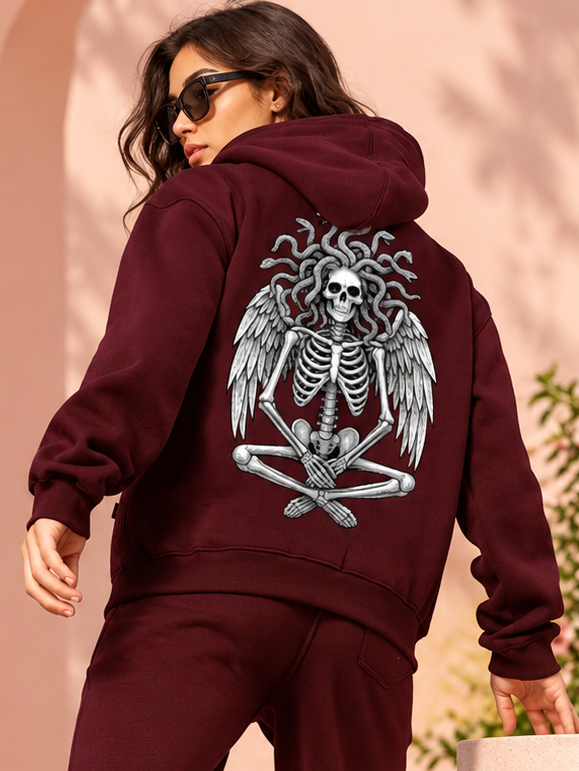 WOMEN GORGON SKULL PRINTED FLEECE HOODIE WINE