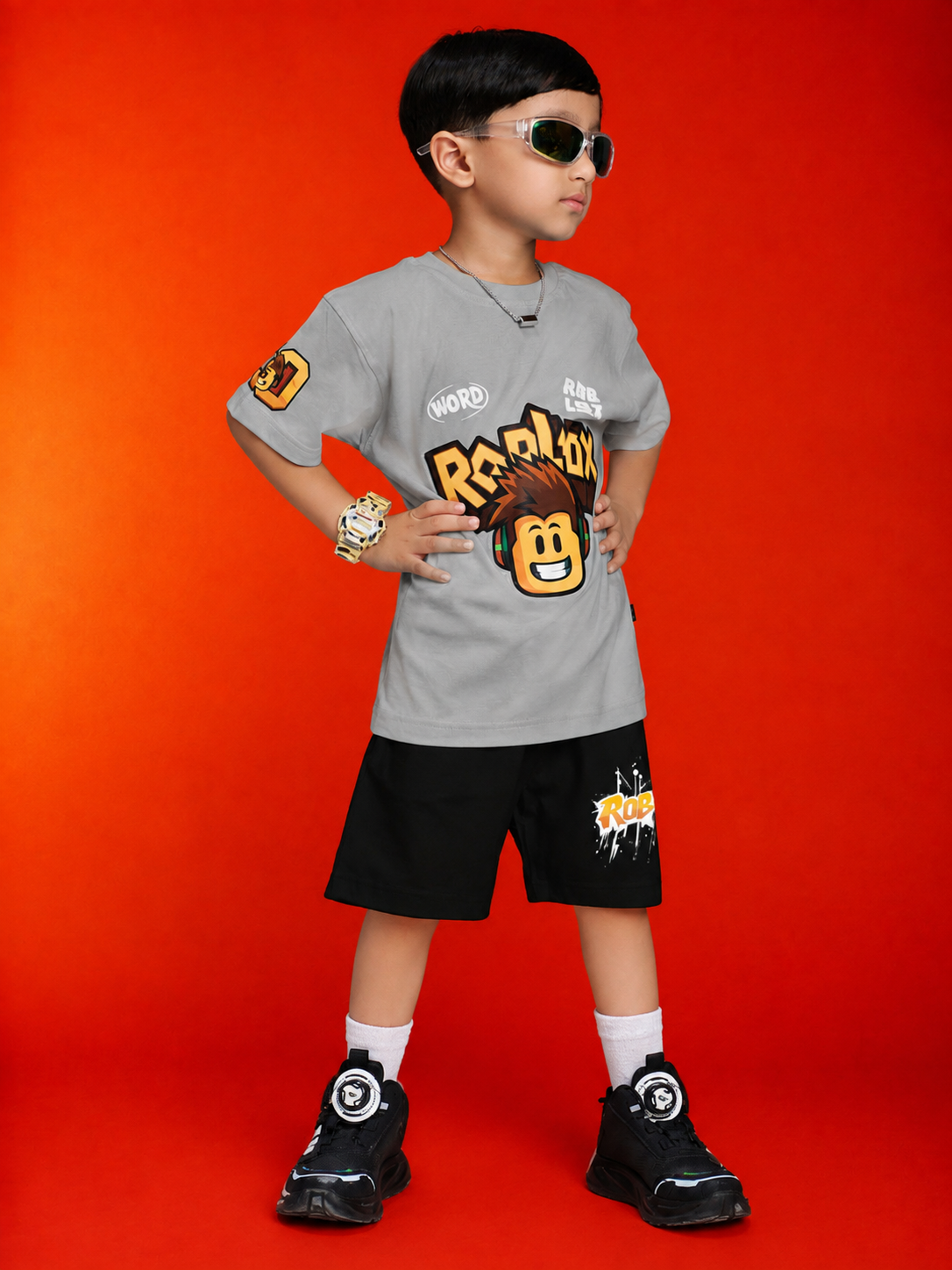 ROBLOX WORLD FIT CO-SET FOR BOYS GIRLS GREY BLACK showcased on a child wearing sunglasses and stylish outfit.