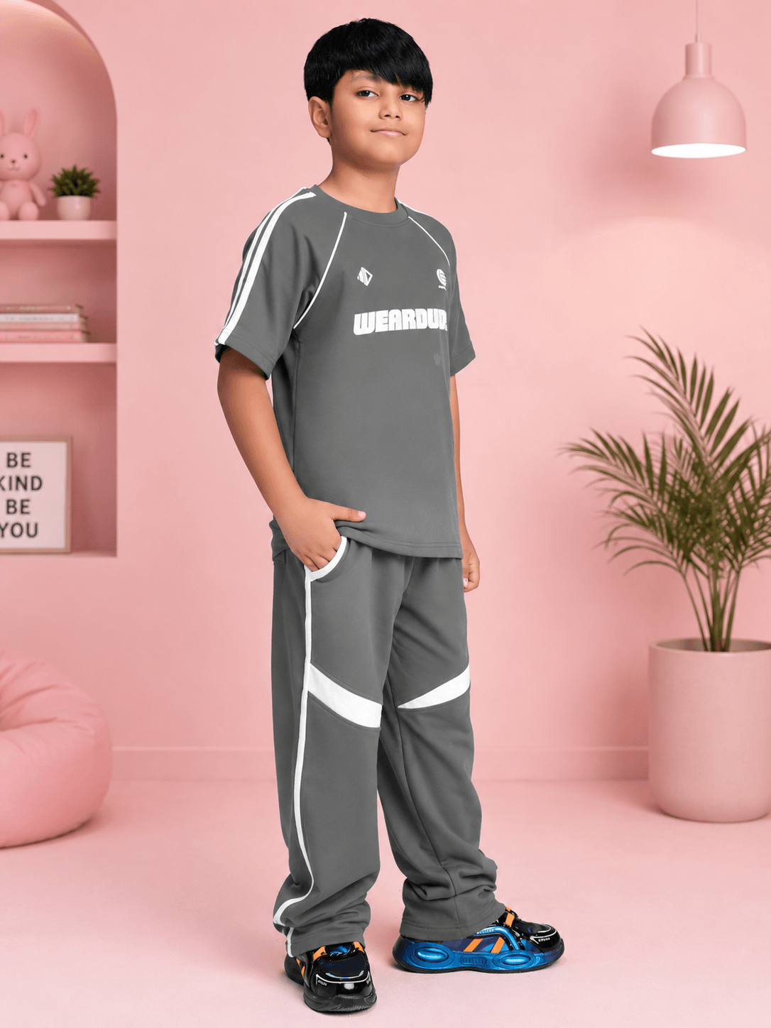 KIDS ROSTER CO-ORD BOYS GIRLS GREY WHITE stylish coordinated outfit for kids in grey and white tones.