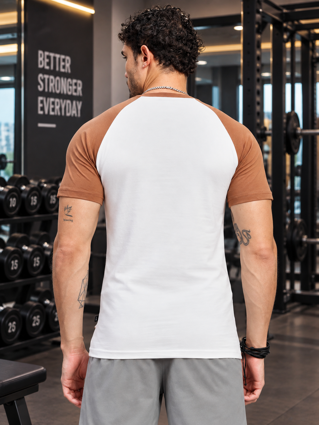 ACTIVEWEAR RAGLAN REGULAR FIT T-SHIRT OFF-WHITE BROWN