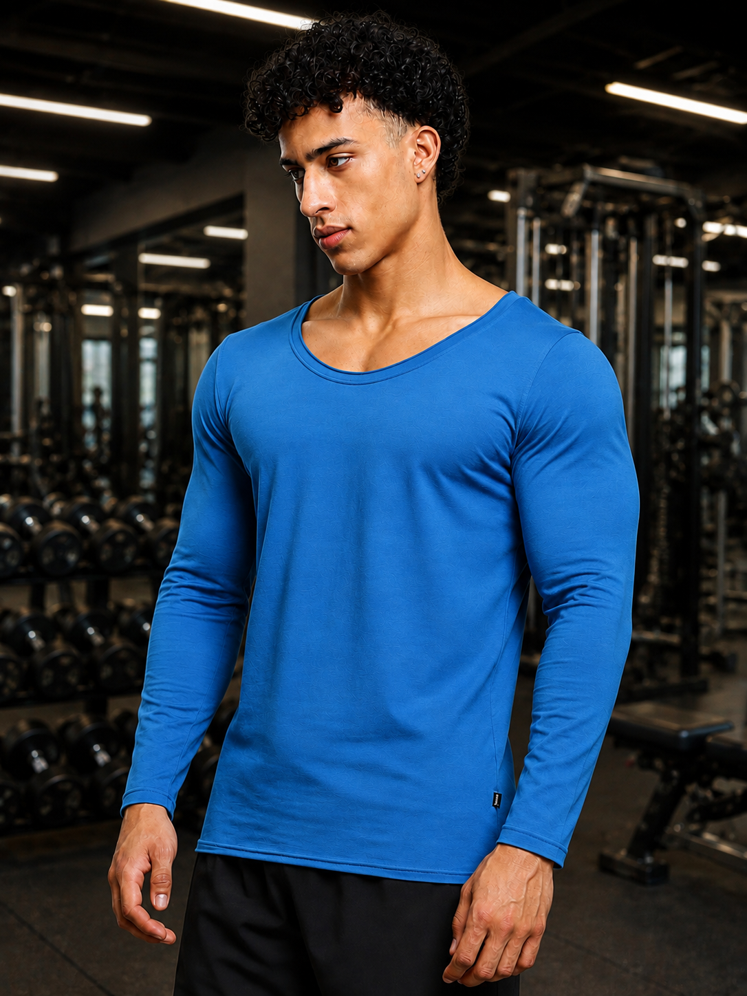 Stay sharp and comfortable in the JOEL SLIM FIT COTTON SWEATSHIRT ROYAL BLUE—sleek, soft, and perfect for modern everyday style.