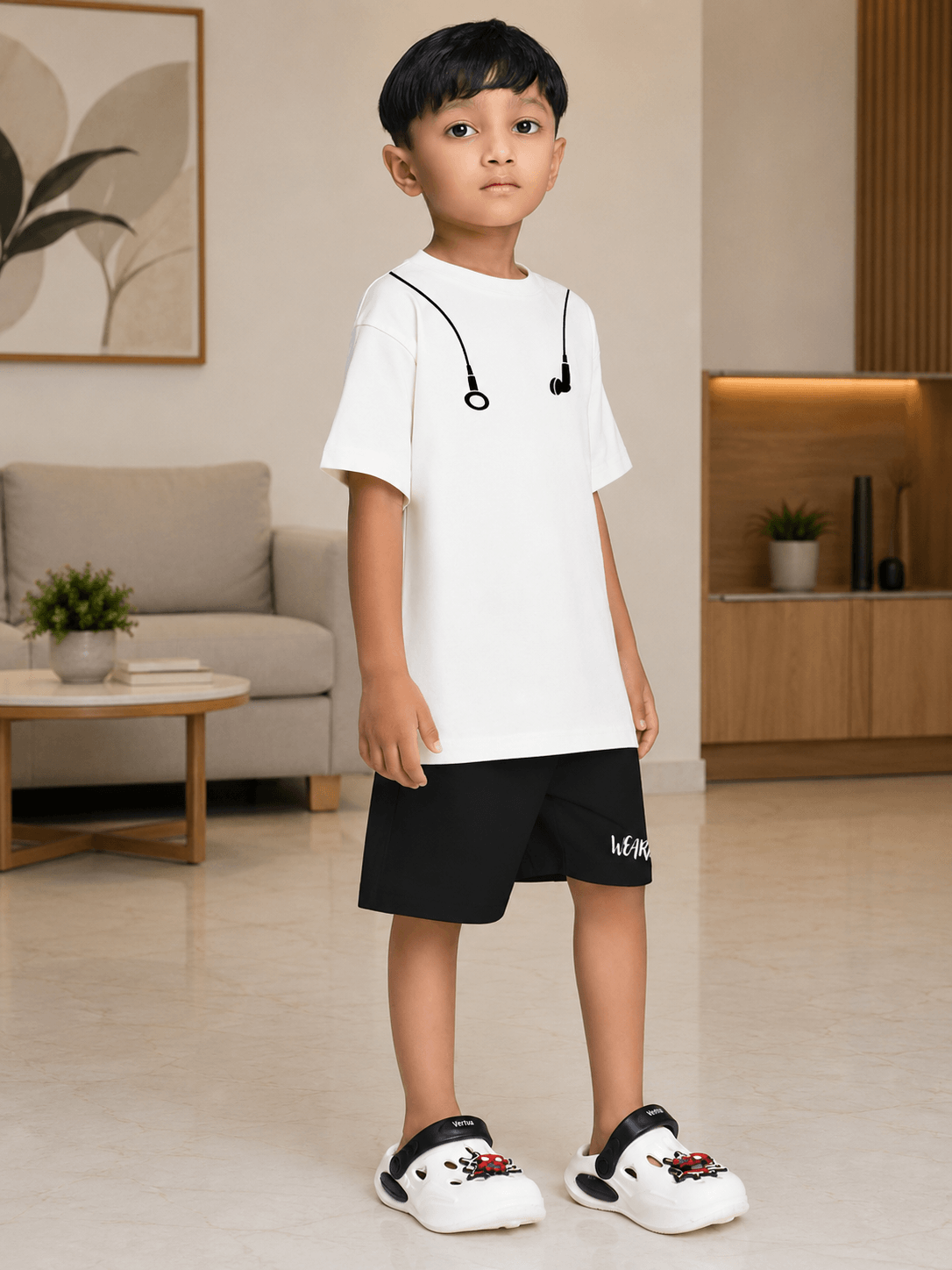EARPHONE GRAPHIC CO-ORD FOR BOYS GIRLS WHITE