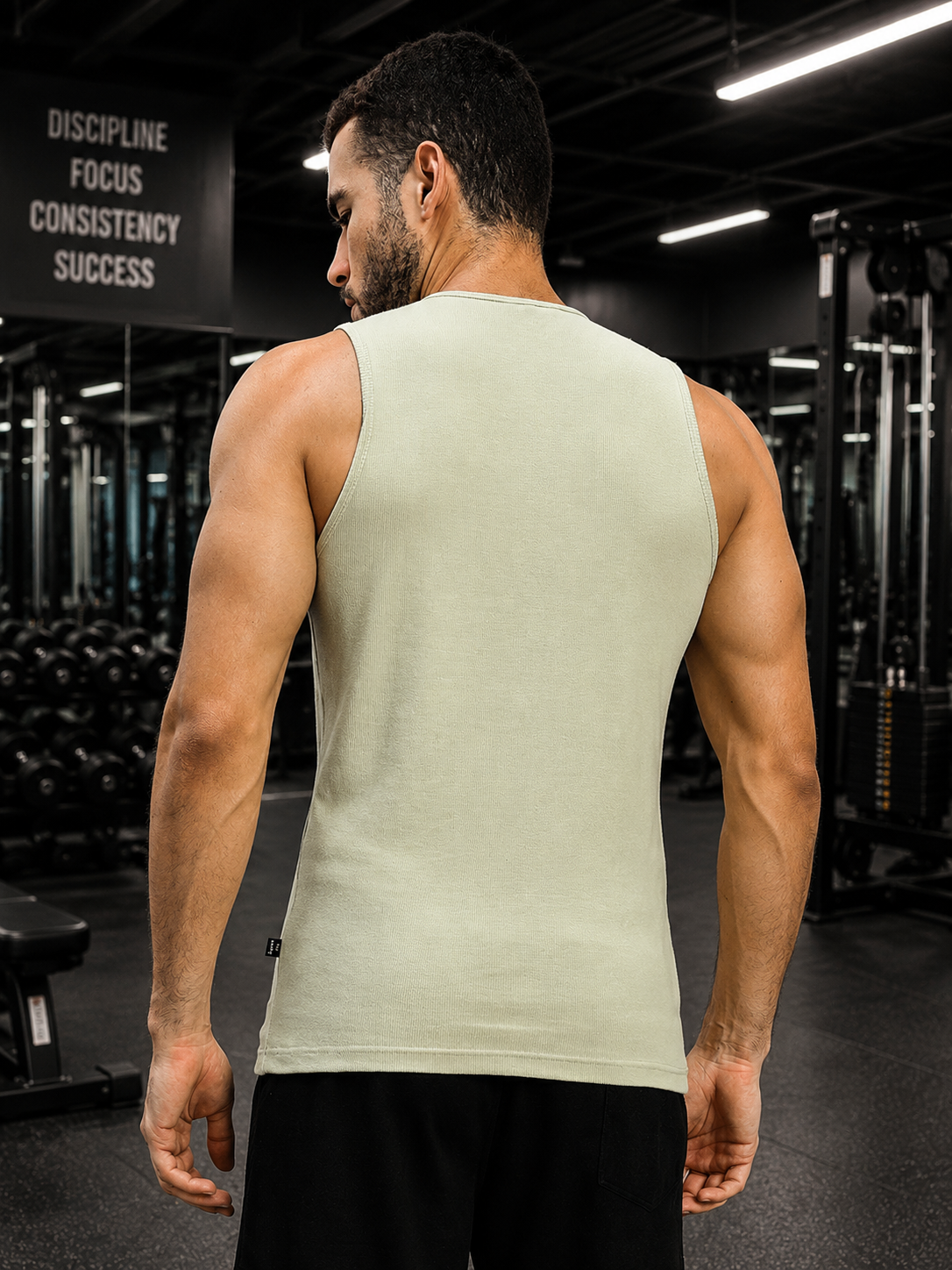 MUSCLE FIT BODYBUILDING GYM T-SHIRT SAGE GREEN