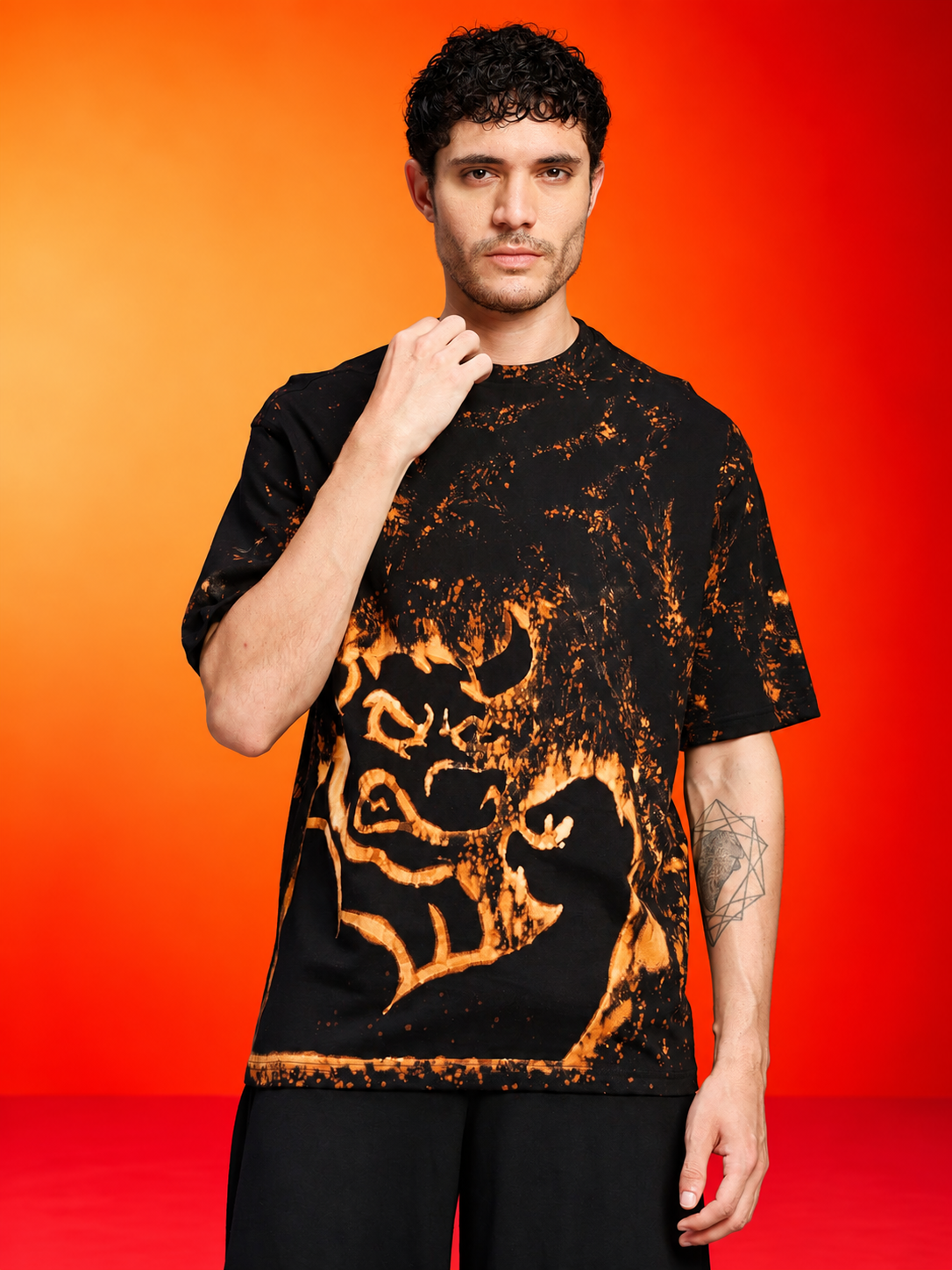 DEVIL BLEACH DYE OVERSIZED T-SHIRT BLACK ORANGE