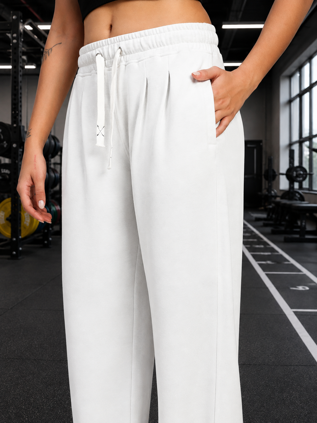 WOMEN COOLFIT BAGGY LOOSE FIT JOGGER WHITE