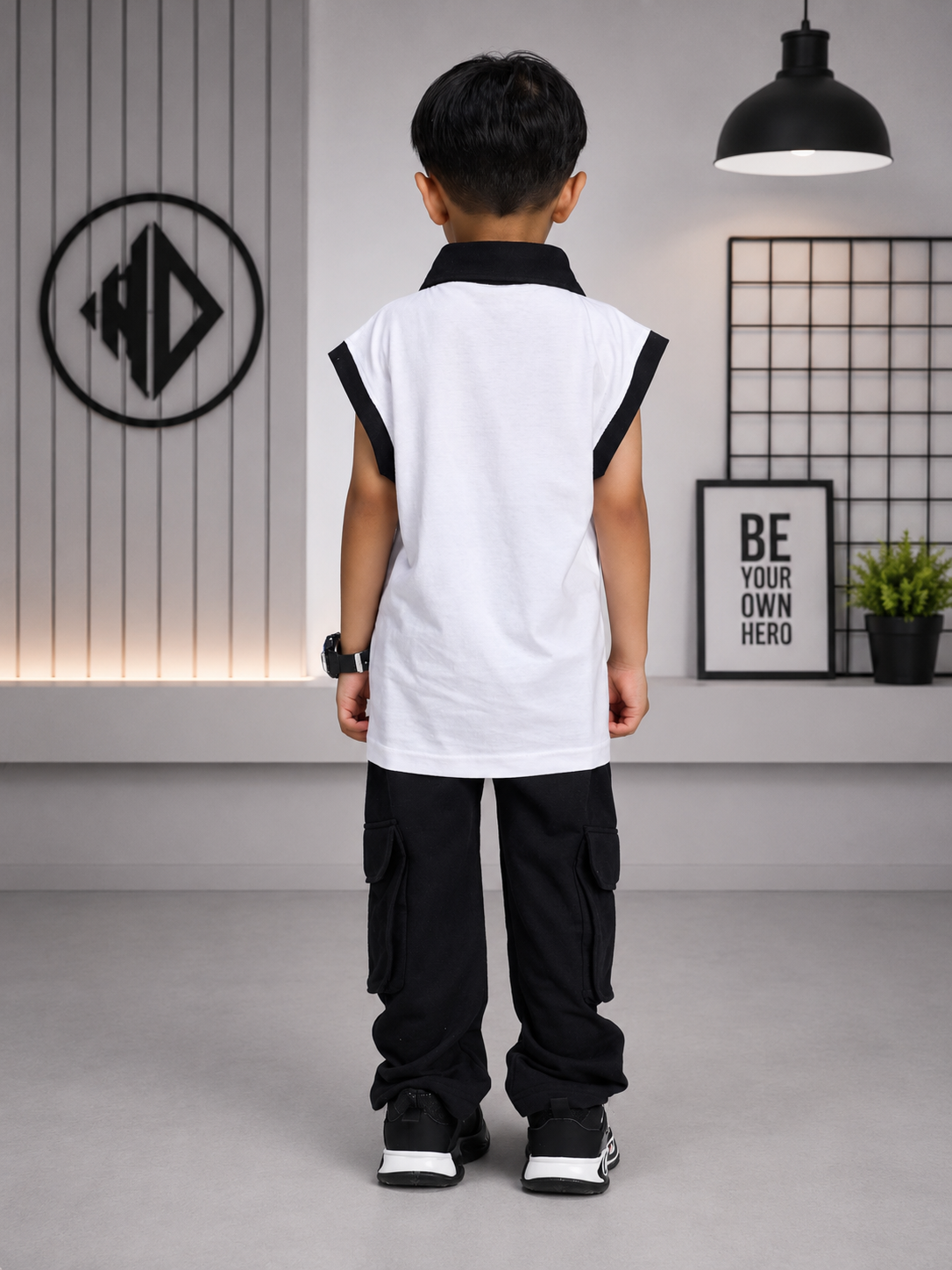 EVERYDAY ADVENTURE CO-ORD FOR BOYS GIRLS WHITE BLACK