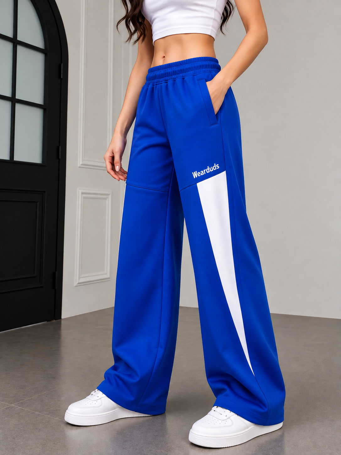 WOMEN PULSE RELAXED-FIT JOGGERSN BLUE WHITE