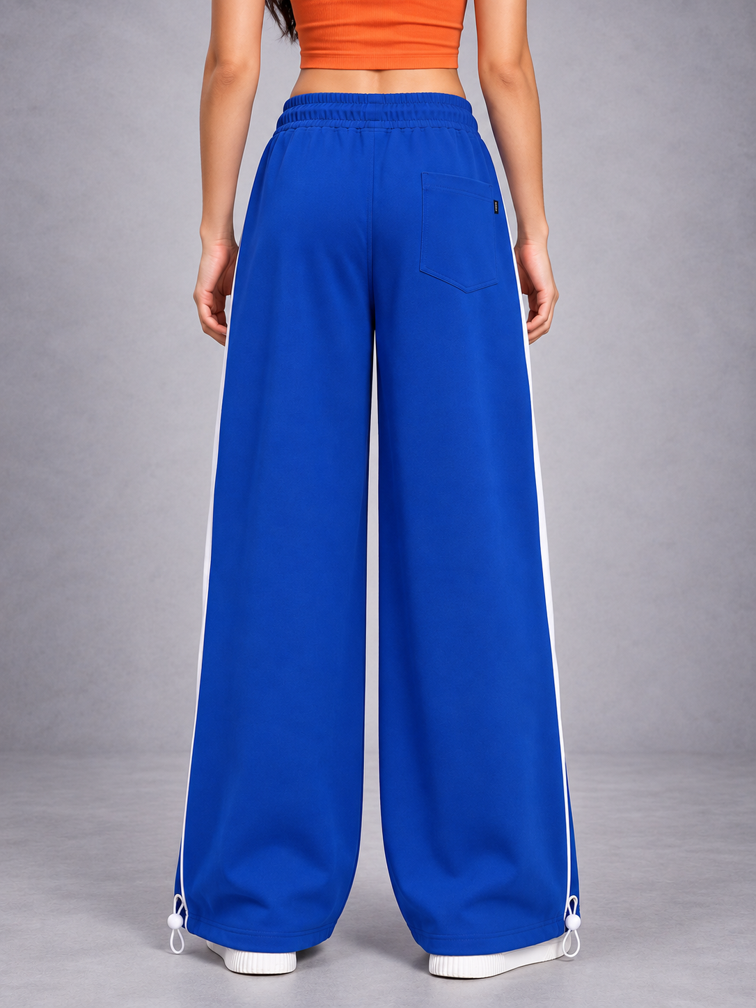 WOMEN BOLD ELECTRIC RELAXED-FIT JOGGERS BLUE