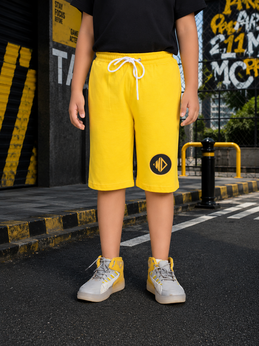 MIDNIGHT BAT CO-ORD FOR BOYS GIRLS BLACK YELLOW