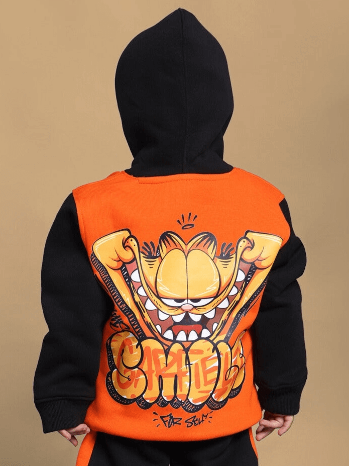 Child wearing Garfield oversized orange-black hoodie, featuring a playful Garfield graphic on the back, suitable for boys and girls.