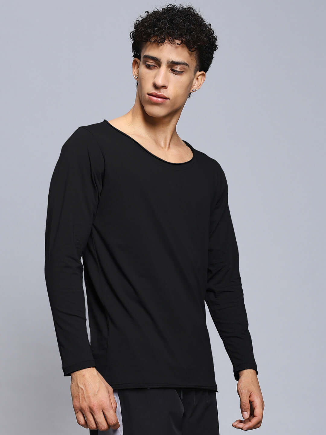 Alt Tag: Black JOEL slim fit sweatshirt made with premium cotton fabric, featuring a stylish and casual design for men.