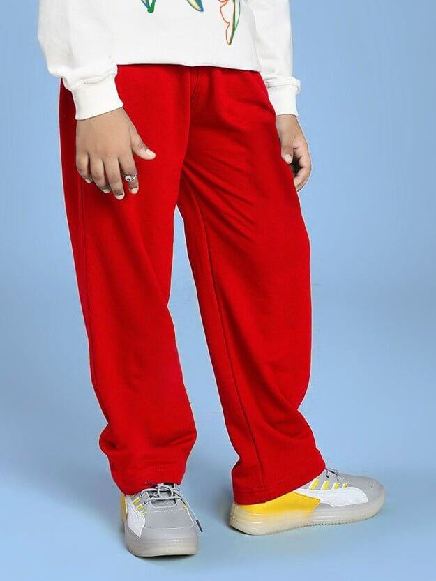 NATURE VIBES RELAXED FIT JOGGER FOR BOYS AND GIRLS RED displayed on a child model.
