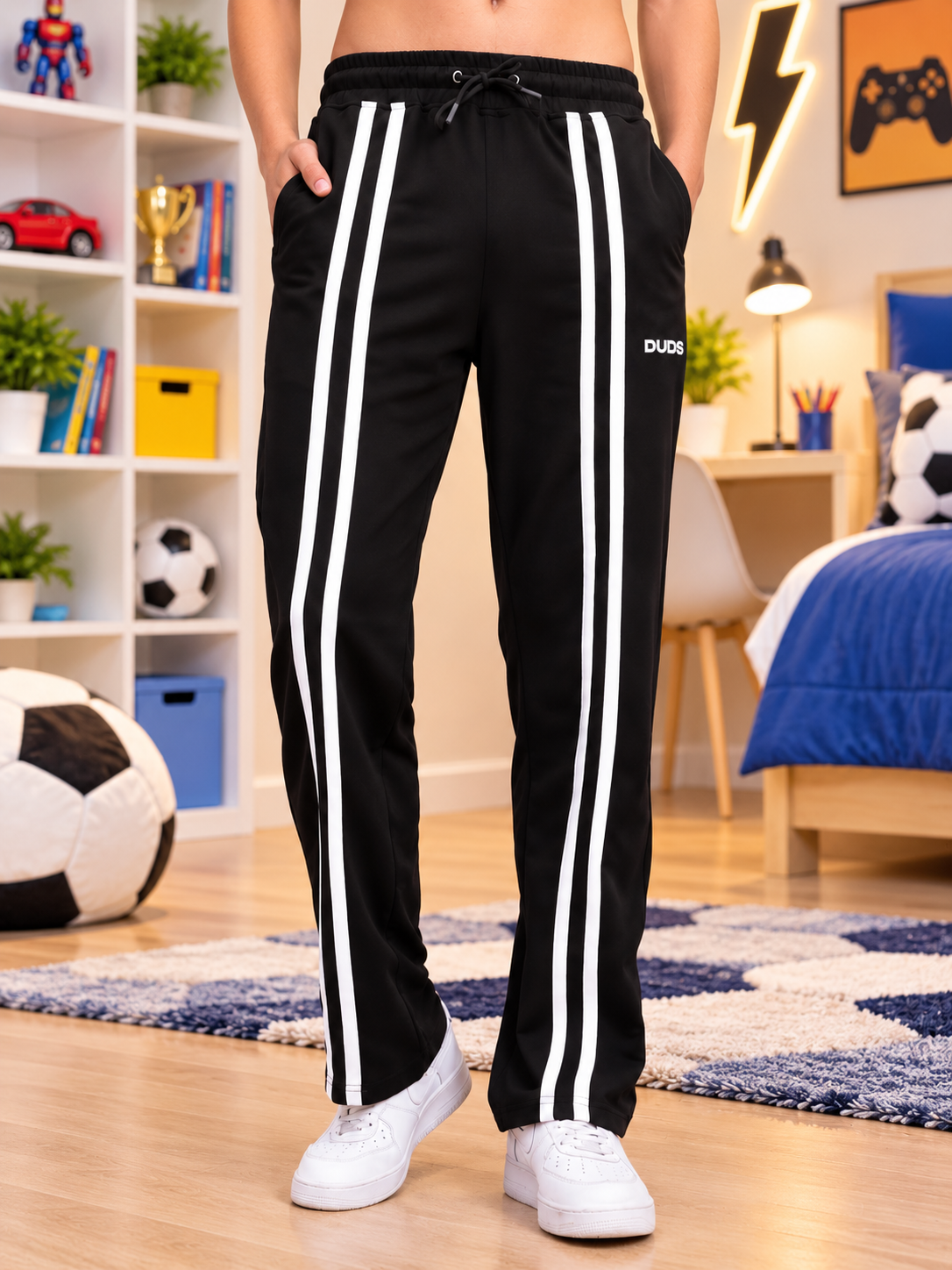 OUTLOOK JOGGER FOR BOYS GIRLS BLACK