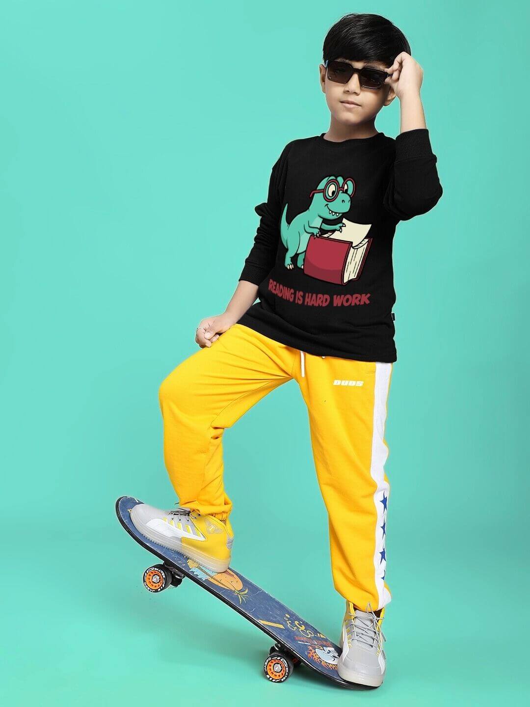 READING HARD PRINTED SWEATSHIRT FOR BOYS GIRLS BLACK - KIDS SWEATSHIRT
