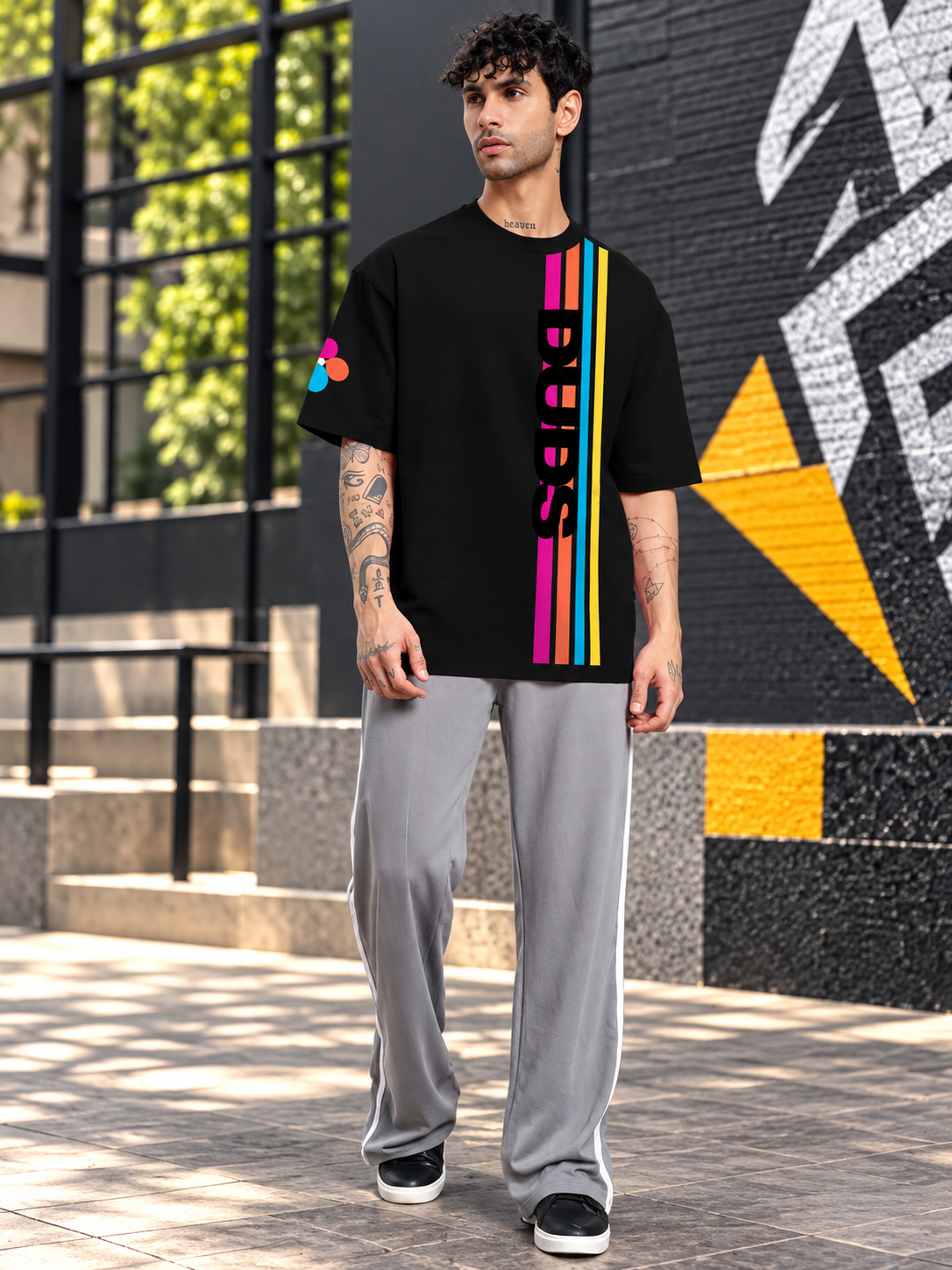 RETRO STRIPES OVERSIZED T-SHIRT BLACK