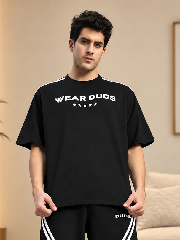 STAR JUMPER OVER-SIZED T-SHIRT BLACK