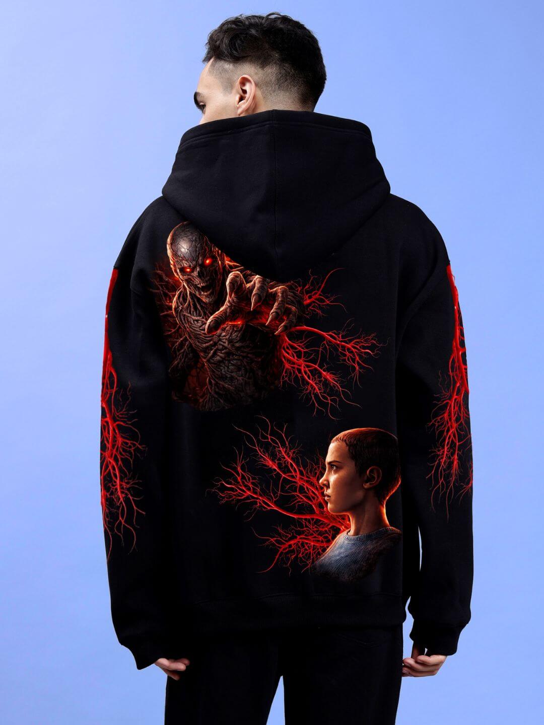 STRANGER THINGS OVERSIZE HOODIE BLACK - Hoodie