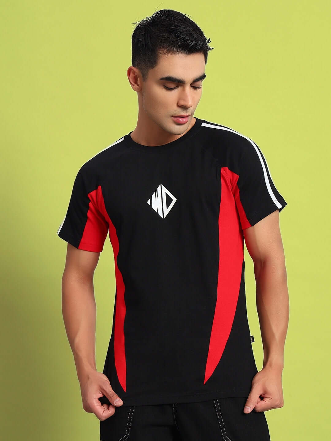 Model wearing a Topliner Regular T-shirt in black and red, made from premium cotton and elastane, perfect for casual wear.