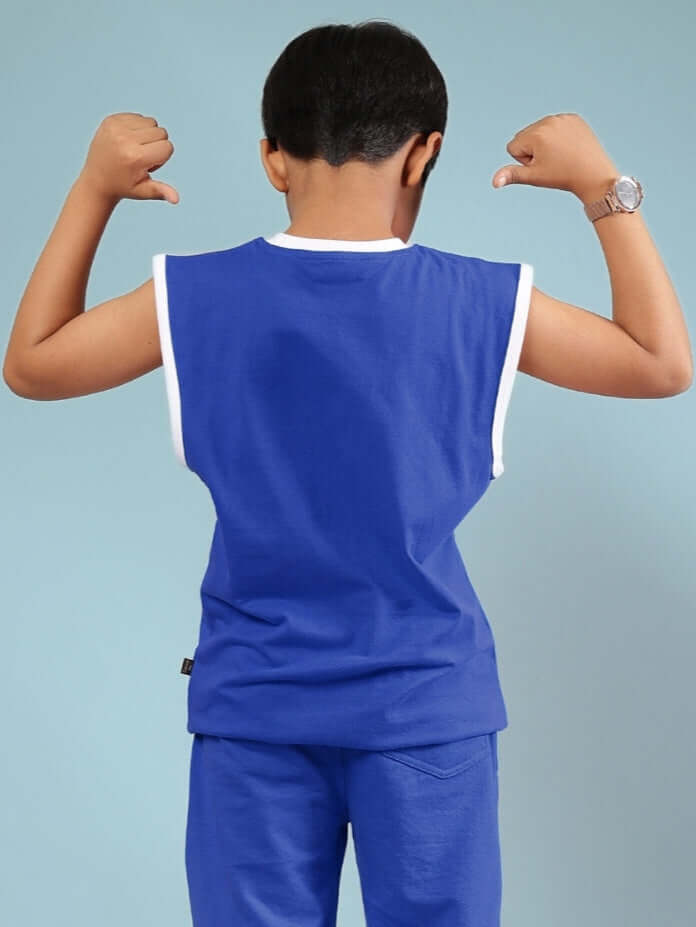 Wearing WASHINGTON HUSKIES T-SHIRT FOR BOYS & GIRLS BLUE from back, showcasing a stylish design.