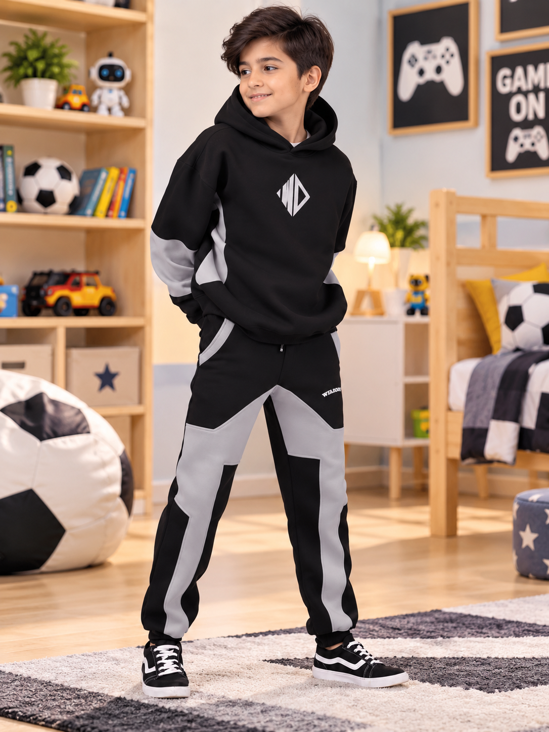 WD GORBCORE FLEECE CO-ORD FOR BOYS GIRLS BLACK GREY - Wearduds, view 4