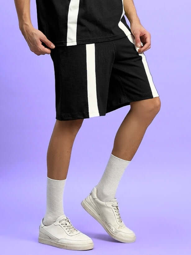 Stylish black wide-line regular fit shorts with white stripe detail, suitable for casual wear; customize size for perfect fit.