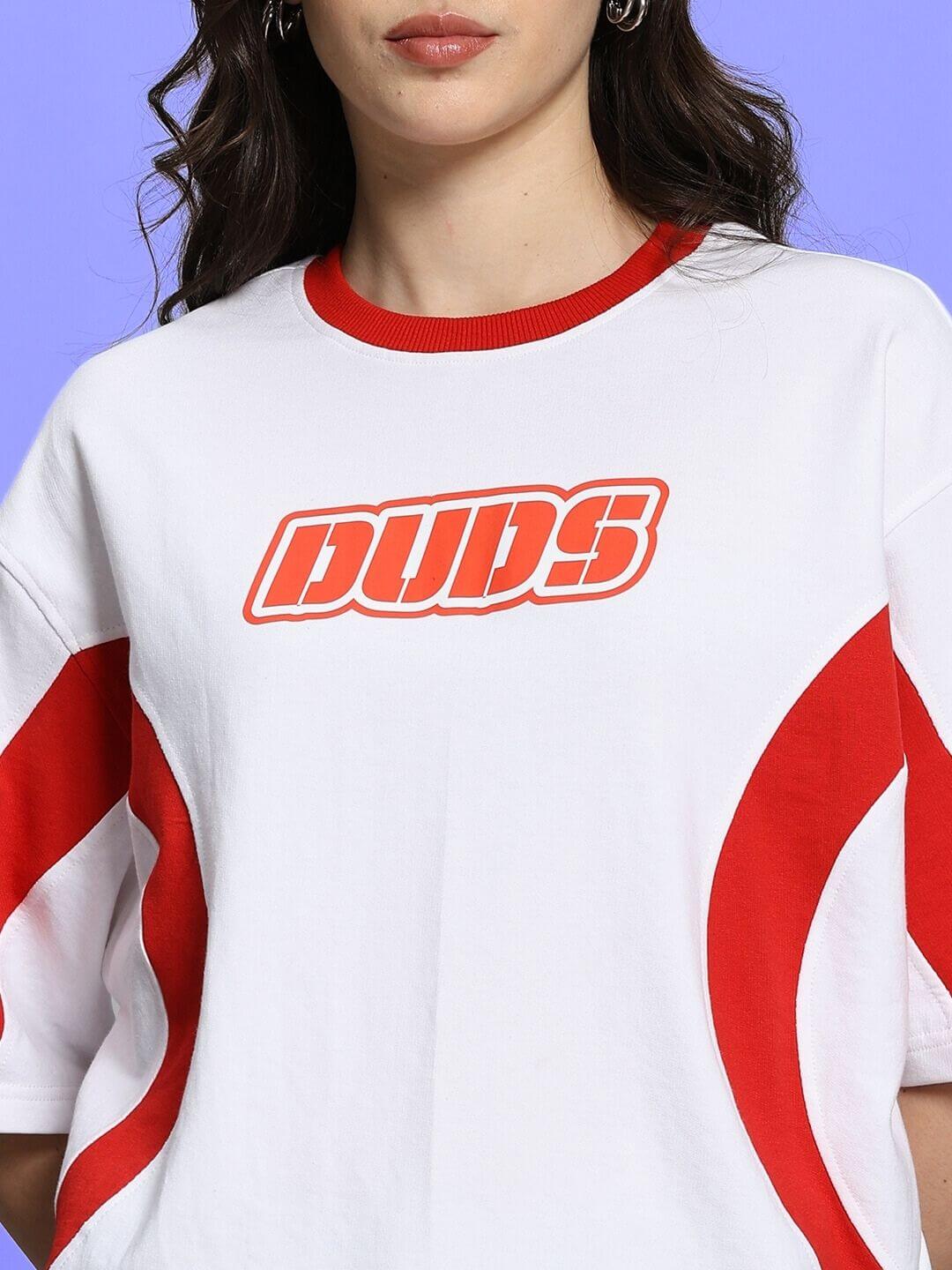 White-red oversized women's T-shirt with bold logo, made from premium cotton fabric, featuring stylish red accents on sleeves.