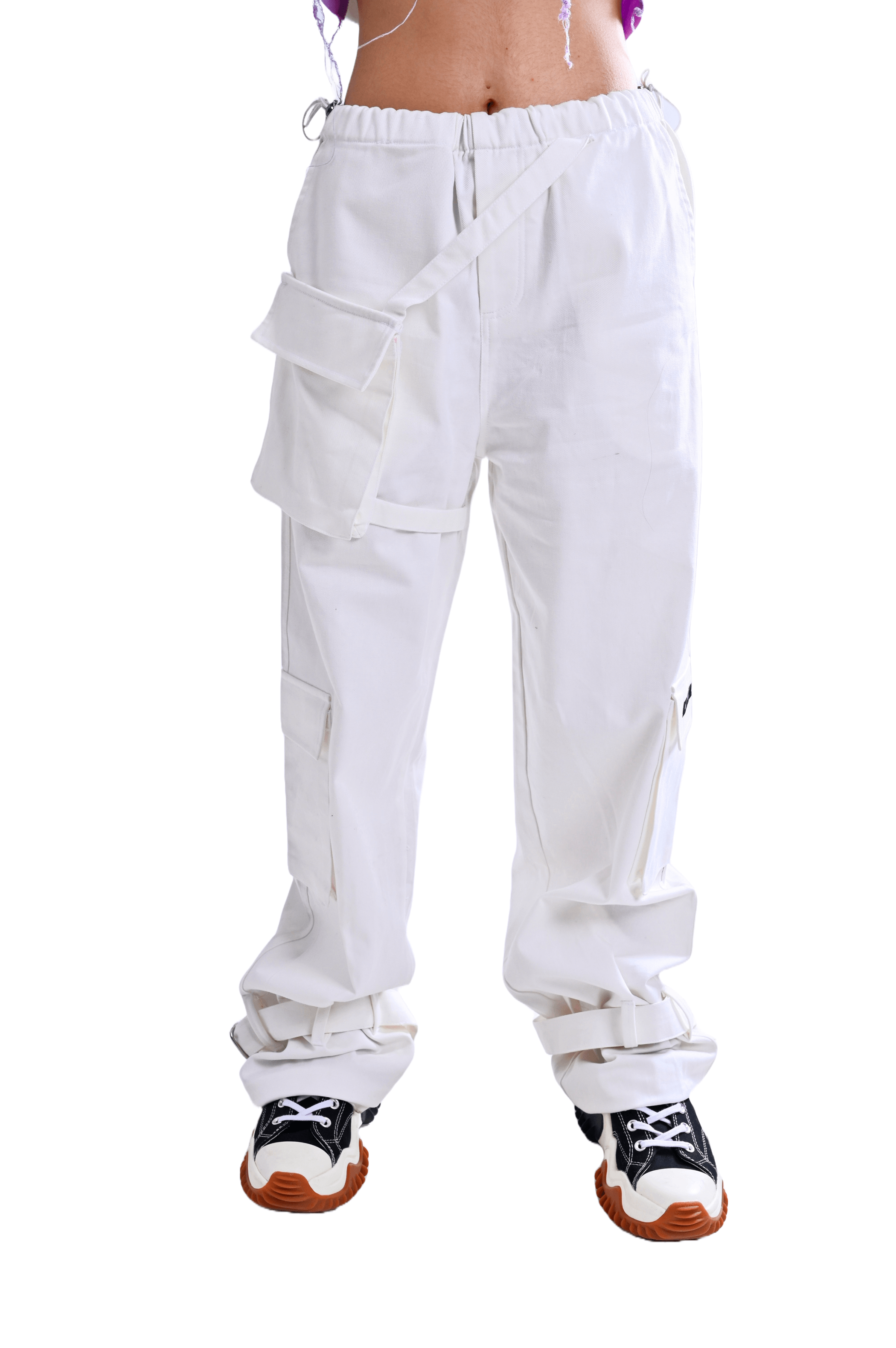 Model wearing WOMENS MOON WHITE CARGO PANTS WHITE with sneakers, showcasing streetwear style and comfort.
