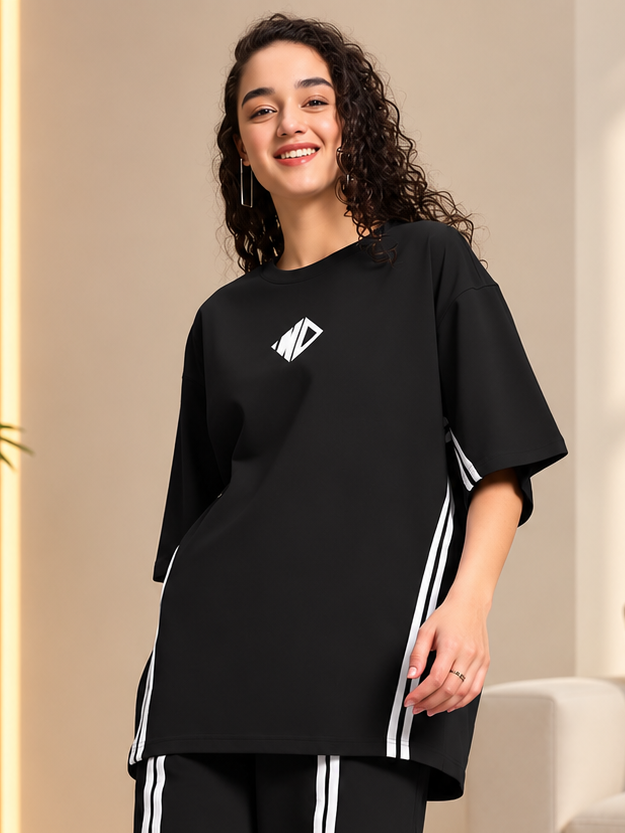 WOMEN'S OUTLOOK OVER-SIZED T-SHIRT BLACK - Wearduds, view 4