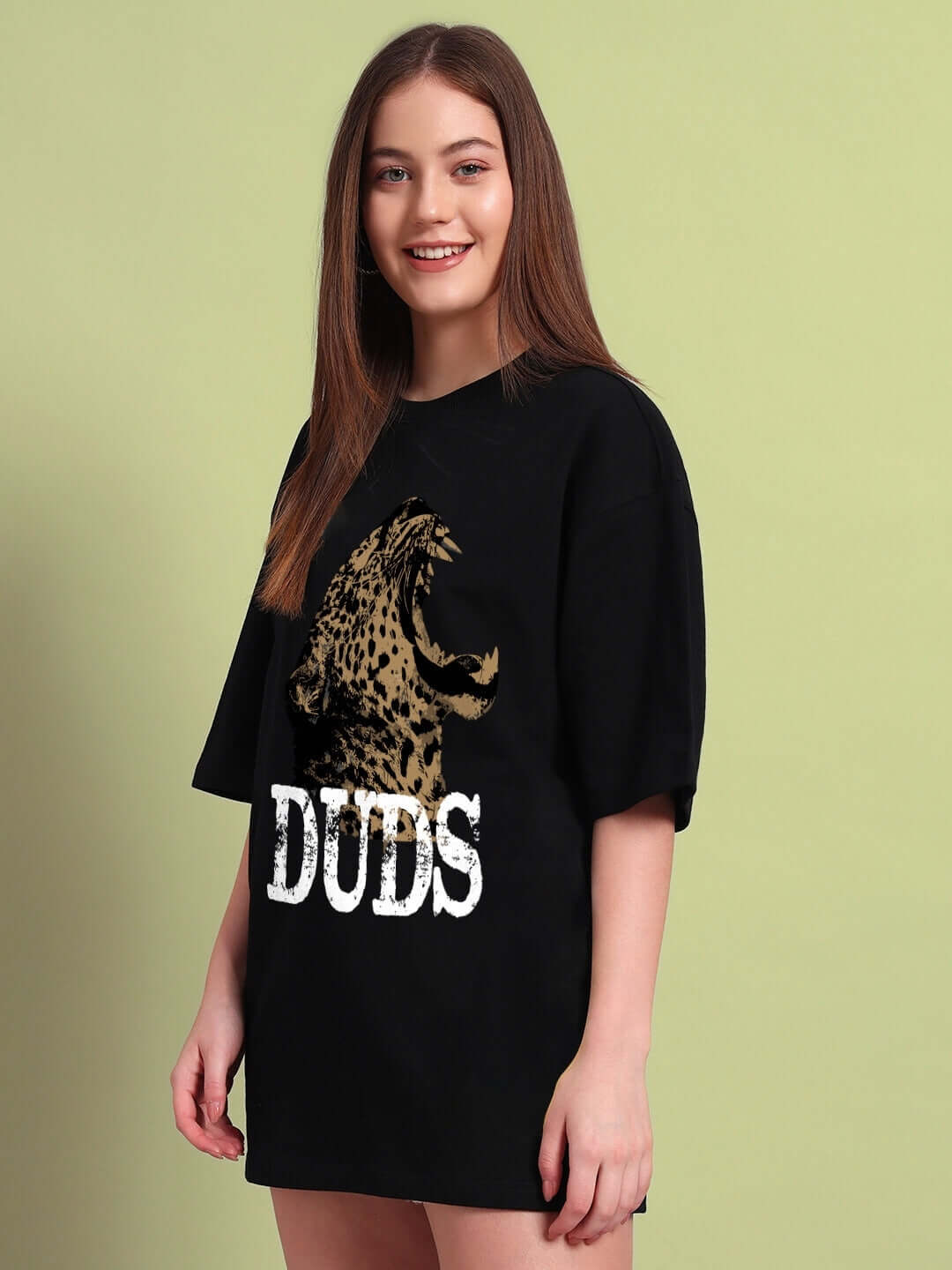 WOMENS ROARING THUNDER PRINTED OVERSIZED T-SHIRT BLACK with bold animal print, 100% cotton, relaxed fit for streetwear style.