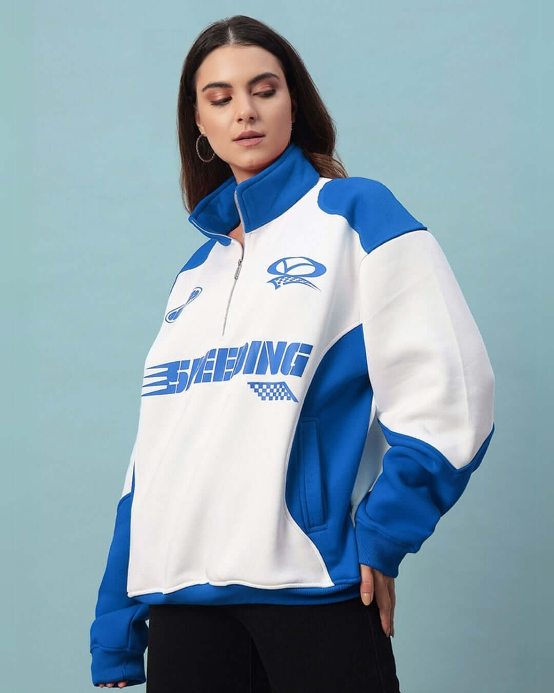 Women's royal blue colorblock jacket, sporty design, relaxed fit fleece, modern style, full sleeves for comfort and warmth.