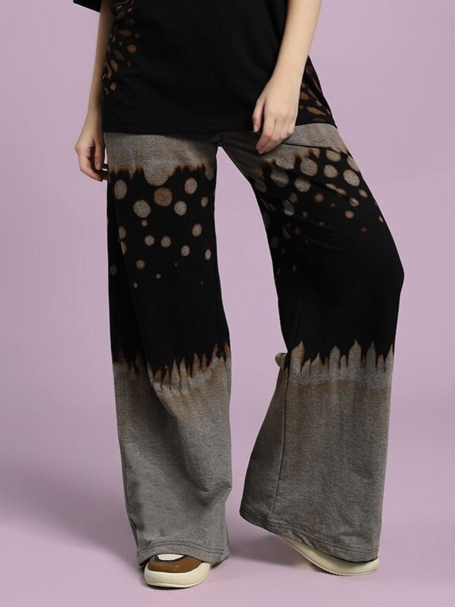 Alt Tag: Stylish WOMEN'S SHADOW SWIRL TIE-DYE JOGGER BLACK showcasing unique tie-dye pattern for fashion-forward comfort and style.