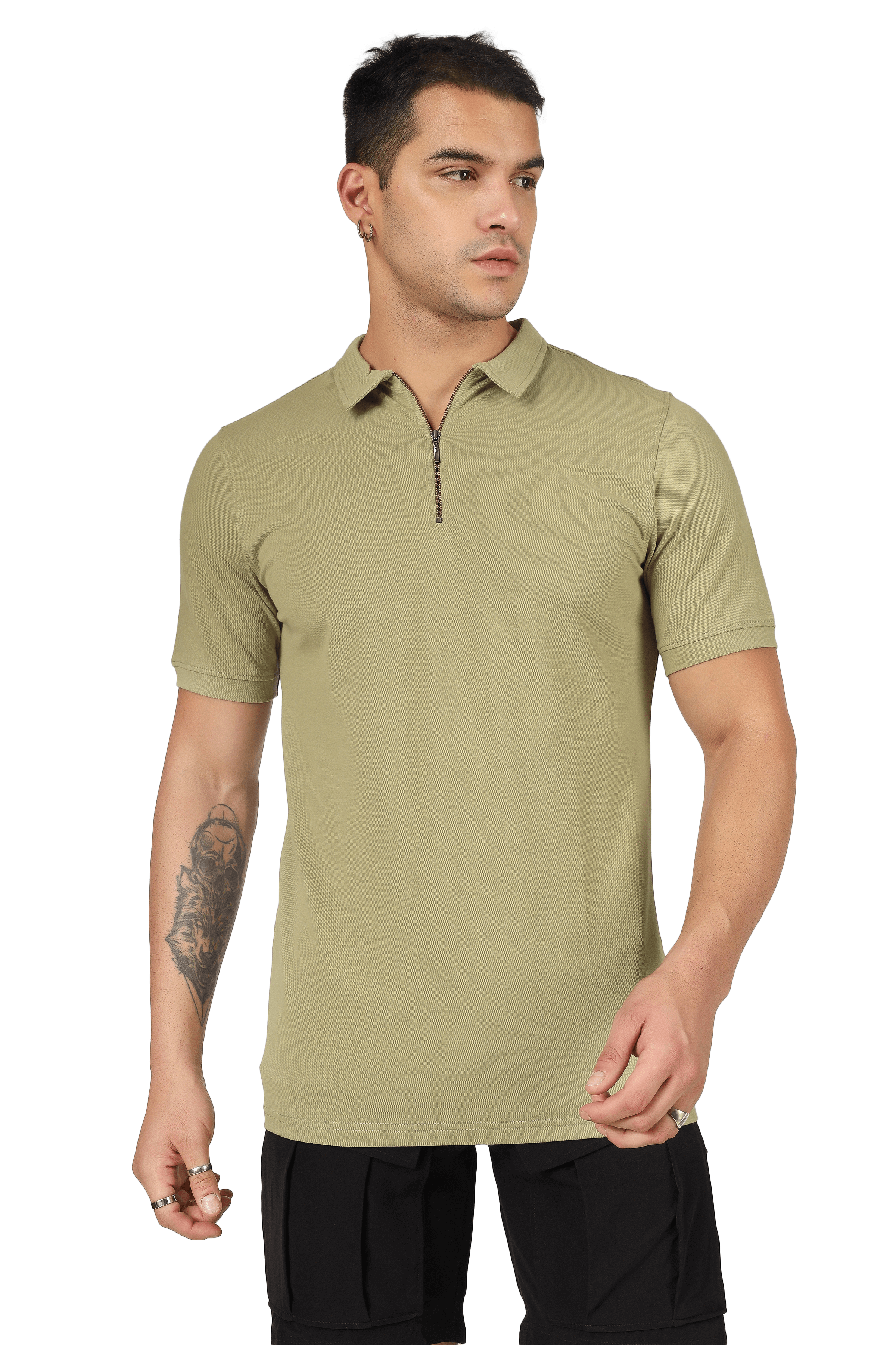Gravel green zipper polo neck t-shirt, sporty pique 100% cotton lycra, worn by model. Superior stretch, quick-drying, wrinkle-resistant.